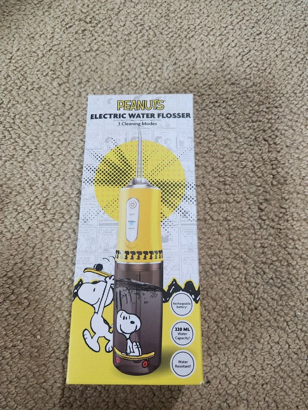Peanuts Yellow Snoopy Electric Water Flosser